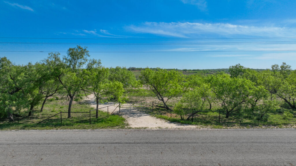 Entrance and driveway on Double 3 Ranch