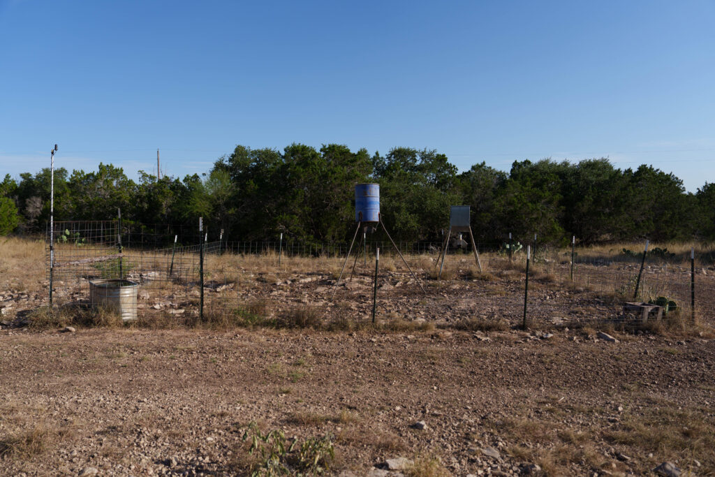 Open area with electric on Medina 35