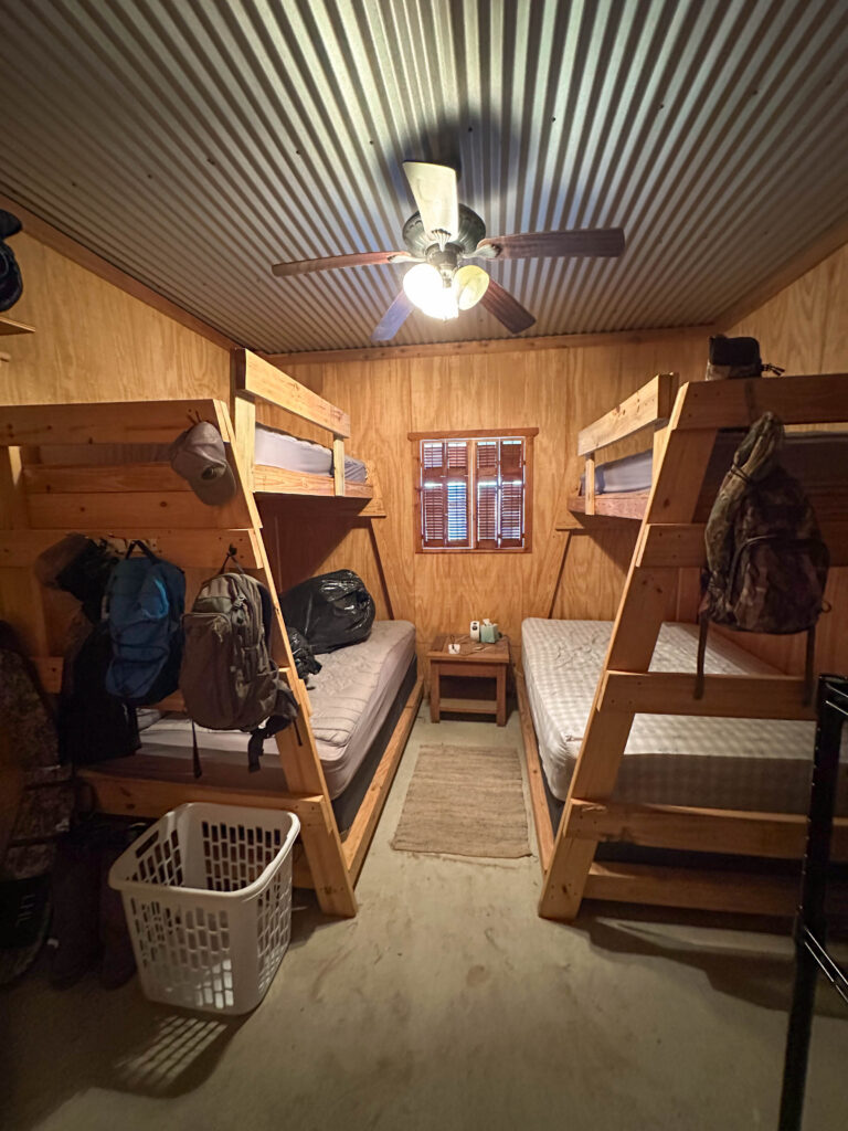 Bunk room in the barndominium at Valle Solitario Ranch