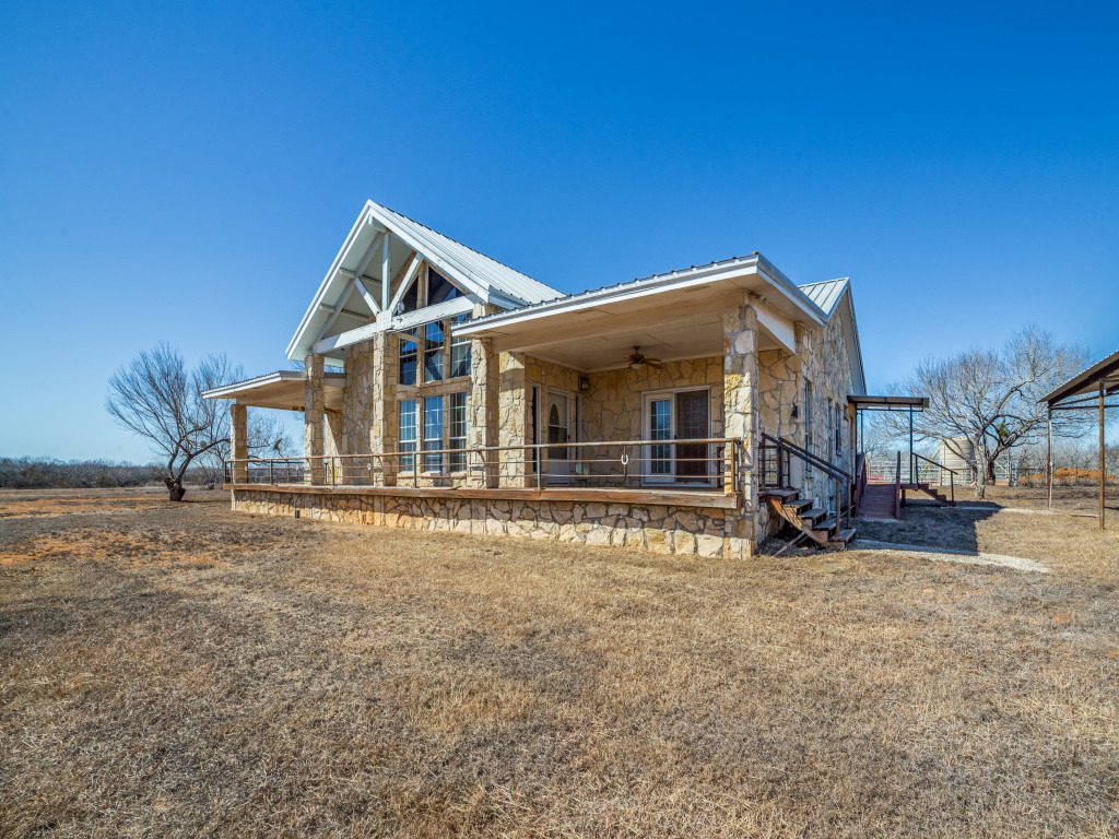 Charlotte Ranch With Custom Home